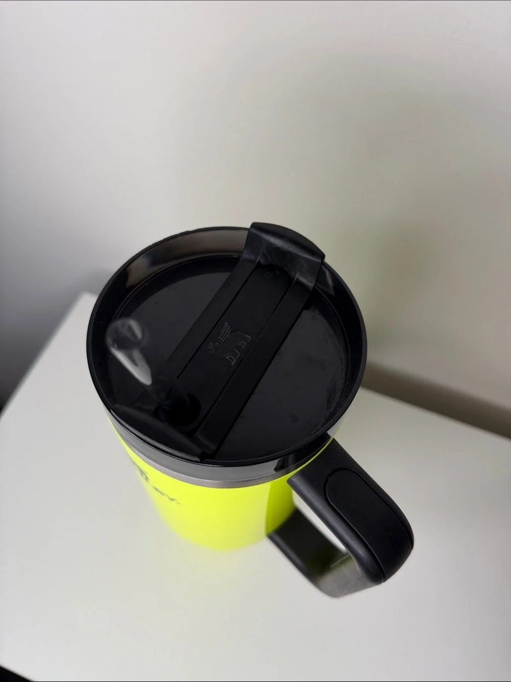 Stanley Neon Yellow Travel Tumbler with Black Handle - Picture 3 of 3
